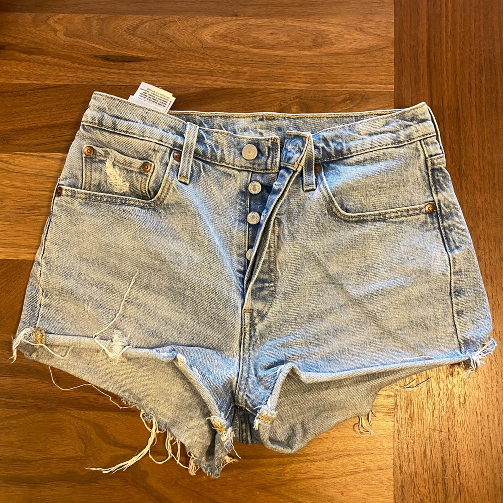 Levi's 501 lightwash denim shorts